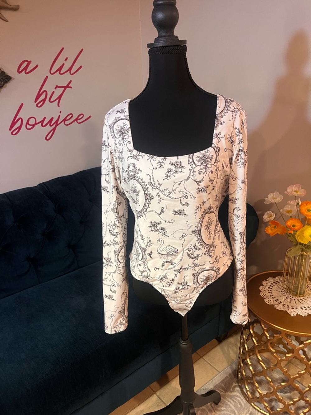Francesca's Collections Ivory & Chocolate Toile Square-Neck Long-Sleeve Bodysuit